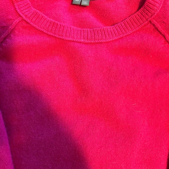 360 cashmere hot pink cashmere crewneck Sweater - Picture 4 of 6